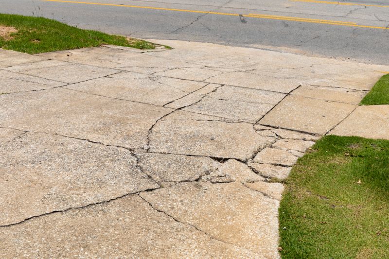 Driveway Curb Repair in West Des Moines, IA